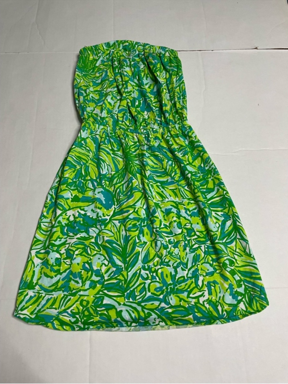 Lilly Pulitzer strapless Dress
XXS